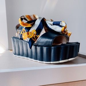 Nila & nila Italian platform sandals